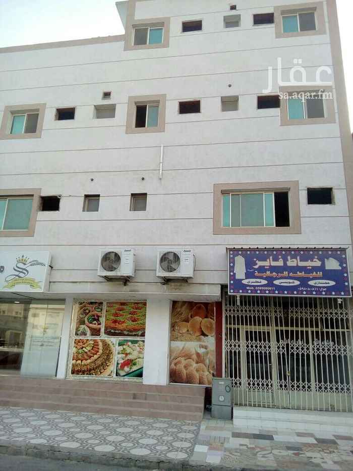 1485059 للايجار بالكامل لاصحاب الشركات والمؤسسات يوجد شقق وغرف وحمامات وبوفيه كما بها شقق غرفتين وصاله وحمامين ومطبخ يوجد ٦شقق غرف الطابق الاول يوجد شقق غرفتين وحمام ومطبخ بدون صاله مختلفه باختلاف المساحات كما ان العماره مجددة باالكامل ونظيفه جداااا الاسعار قابله للتفاوض