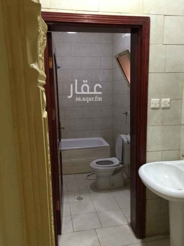 1713339 ملحق للإيجار في الامام البخاري نظيف مكون من غرفتين
وصاله ومطبخ ٢ دورات مياه ، مكيفات راكبه .
المطلوب /14،000 الف ريال .