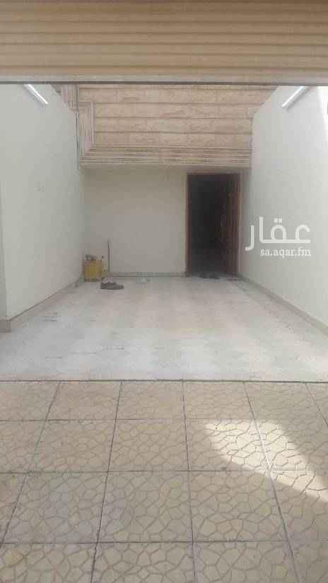 1641516 دور علوي مستقل مع ملحق نظام قديم مكيفات شباك واسبلت ومطبخ راكب حي النفل