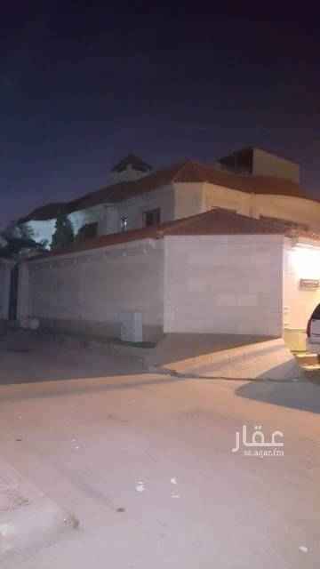 1410476 فيلا سكنية للبيع المساحة 810متر الشوارع
على 3 شوارع 15 جنوبي 15 شرقي 15 غربي الموقع حي الخليج العمر 7 سنوات
الوصف التفصيلي
دور×3شقق مشب بالحوش وملحق كبير الواجهات حجر وقرميد
السعر 2400000 مليونين وأربعمائة الف ريال للإستعلام
شركة الدوسري العقارية
جوال 0552525000