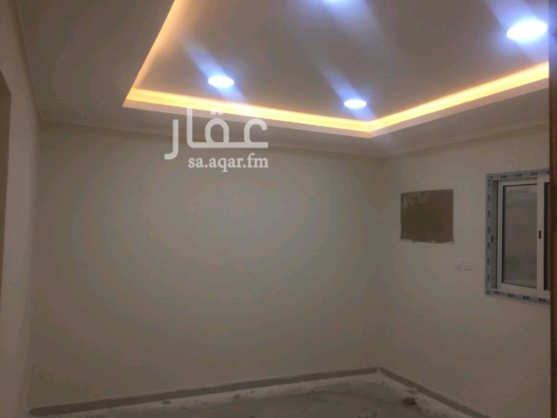 1289178 غرفتين نوم واحدة ماستر وصالة ومجلس ومطبخ وثلاث دورات مياة السعر يبدأ من 185 إلى 210 الف ريال عليها ضمانات على سباكة والكهرباء والهيكل الانشائي يوجد لكل شقة عداد كهربا خاص وصك لكل شقة