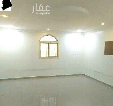 1400363 للايجار شقة عوائل في ضاحية الملك فهد بالدمام الحى الثالث الخامس قريبة من بنده دور اول فوق الأرضى
ثلاث غرف وصالة وحمامين ومطبخ مدخلين مطلوب إيجار شهرى 1500 ريال غير قابل للتفاوض
للتواصل 0537353877
0567952852. 0552616945