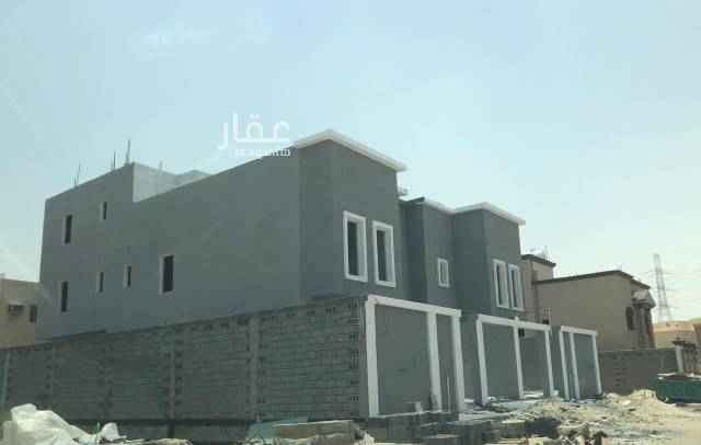 1585744 للييع دبلكس شبه منفصل مساحة ٢٥٠ متر ثلاث ادوار
الدور الارضي حوش وكراج ومجلس ومقلط وصالة كبيرة وحمامين ومطبخ والدور العلوي أربع غرف نوم منهم غرفتين ماستر وغرفتين بحمام وصالة والدور الثالث غرفتين وحمام مطلوب ٨٠٠ الف حد