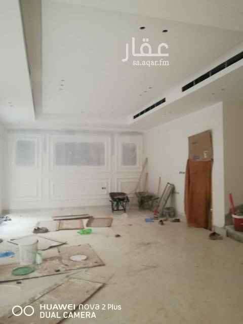 1760664 للبيع ٢ فله درج صاله في الملقاء غرب طريق الخير. مساحه ٣٥٠ م. شارع ١٥ غرب نظام الفله مودرن مدخل سياره غرفه سائق ملحق خارجي. مجلس رجال وصاله طعام ومجلس دخلي مطبخ وغرفه كبار السن مصعد الدور العلوي ٥ غرفه نوم. السطح العلوي غرفه شغاله مغسله ملابس سوم ٢ مليون ٢٠٠ الف ريال
