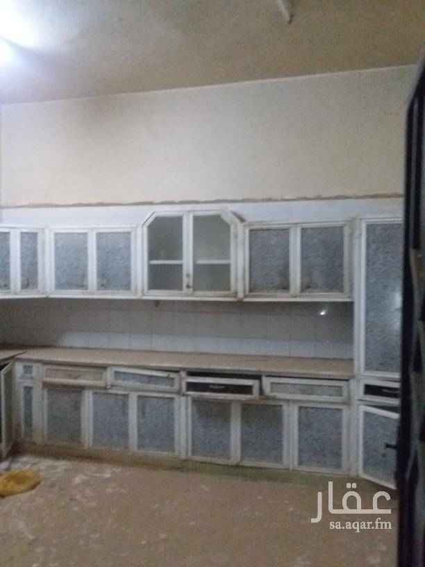 1551440 استراحه للايجار بها غرفتين كبار +بيت شعر +حوش كبير مع مدخل سياره يوجد لدينا استراحه يجار سنوي أيضا يوجد غرف عمال وغرف سايق