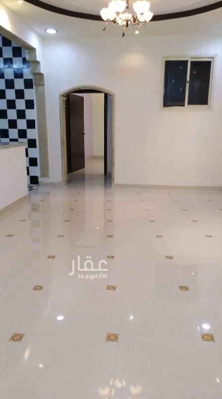 1622252 يوجد شقه وسيعه ونظيفه مدخلين
تتكون من
3غرفه وصاله ومطبخ نظام أمريكي ومستودع
2دوره مياه
مدخل خاص عداد كهرباء مستقل
0552801262