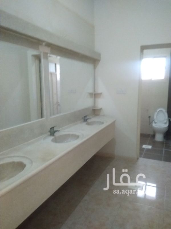 1376746 دور للايجار ف العزيزيه الخبر الشراع شغل ممتاز قريب من الخدمات للاستفسار والمعاينة جوال ٠٥٥٢٨٦٦٩١٧