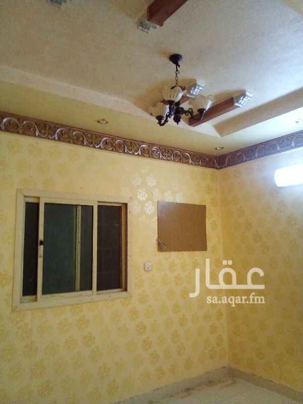 1298121 دور علوي نظيف اجاره سنوي ٢٠٠٠٠
وفوقه ملحق للايجار )١٢٠٠٠)
مكتب رمز المستقبل
٠٥٥٢٨٨٣٢٠٧