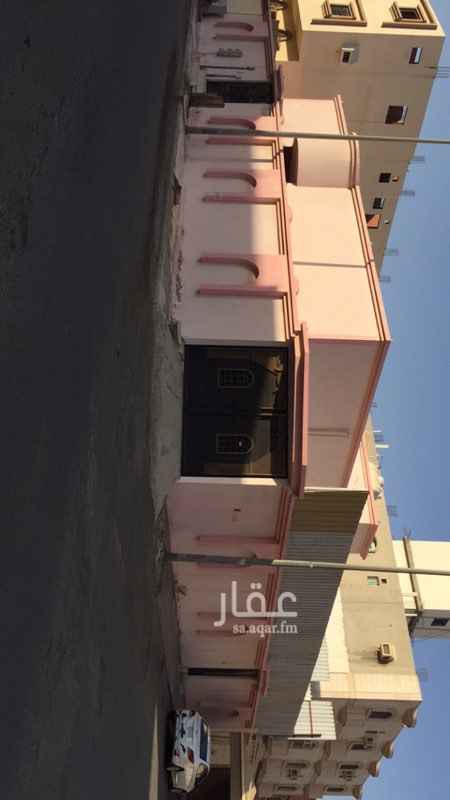 1653154 السلام عليكم و رحمة الله و بركاته
دور مفتوح بالسنابل
•• مساحة الارض 570 متر
•• شارعين 15 + 15
•• مسطح البناء500 متر
مكون من
6 غرف
3 حمام
صالة
مطبخ
العمر تقريبا 10 سنوات
موقع مميز جدا
جوار جامع
مطلوب 1.400.000
اتصال(٠٥٤٧٨١٥٩٠٩)
وتساب(٠٥٥٢٩٢٠٤٩٢)