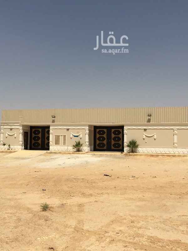 1693810 استراحة قسمين
قسم عوائل يوجد به مسبح مغطى ٩*٤ م تقريبا
بيت شعر ٤*٧م
صالة مفتوحة على مطبخ
غرفة نوم
صالة طعام و ثيل بإنارة ٢٢*٥ م تقريبا
قسم رجال يوجد به بيت شعر كبير ١٠*٥ م
دكة مع شلال
دورتين مياه خارجية مع ثلاث مغاسل
دورة مياة داخلية
مجلس داخلي ٦*٤ م
مطبخ
ثيل بإنارة ١٢*٤ م تقريبا
على السوم