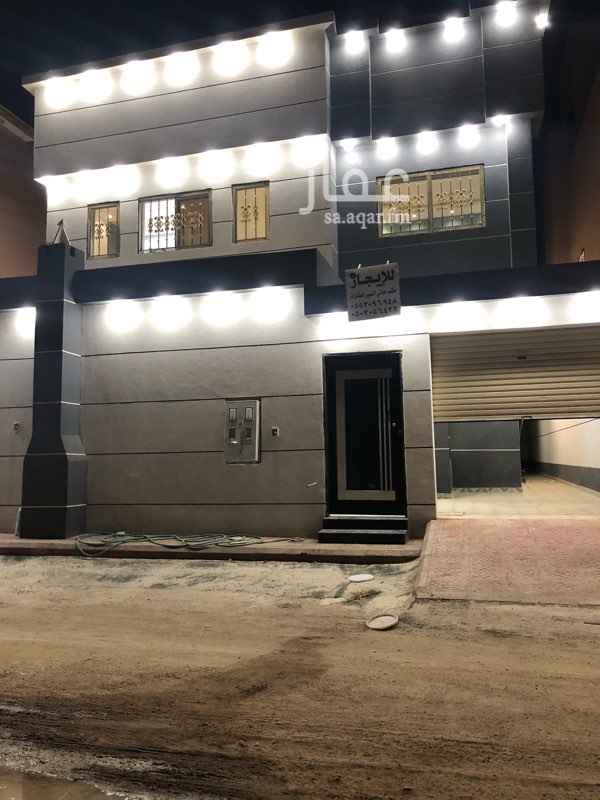 1554549 فله للايجار درج داخلي جديده فيها مجلس و مقلط وصالتين و ٤ غرف نوم الدفع كل ٦ شهور.