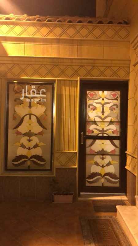 1549096 فيلا درج ادوار مفصولة دورين وشقة
الأول خمس غرف وصالة ومطبخ وملحق خارجي ٤حمامات
الدور الثاني خمس غرف وصالة ٣حمامات
الشقة ٤غرف صالة ٣ حمامات
الفيلا قريبة من المسجد من جميع الخدمات مدرسة حكومية ومدارس أهلية مراكز التسوق (مركز ذاروف -العثيم-الدانوب) الشقة مؤجرة٢٥ والدور الثاني ٣٥ والدور ساكن فيه صاحب الفيلا
يوجد مطبخ في الدور الارضي + الدور الاول + الشقه
يوجد مكيفات في الدور الارضي + الدور الاول + الشقه