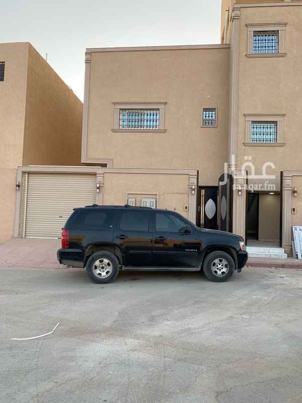 1633273 شقة دور ثالث مع السطح
مكونه من ثلاث غرف وصاله
ودورتين مياه ومطبخ
مكتب السلامه للعقارات
0553135552
0554666024