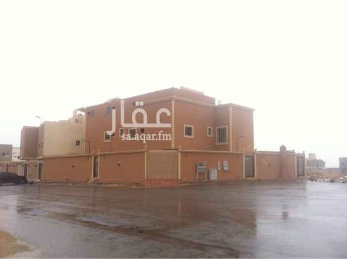 1469520 فله للإيجار بالكامل بلبن شارع عسير مساحتها 500 متر على شارعين 20 م موقعها مدخل الحي وبالقرب من جامع كبير وجديد
وتصلح ان تكون دار تحفيظ أو حضانه او مدرسه خاصة او مركز صحي او مكتب توجيه او سكن لثلاث عوائل
الفله مكونه من دورين وشقتين فوق بعض وبالامكان فتحهم على بعض لتصبح ٢٢ غرفة مع التقسيمات