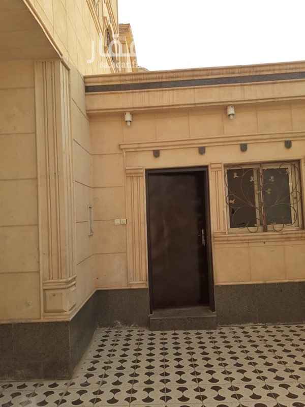 1700326 للايجار دور ارضي مجدد بالكامل باب بايكه اتوماتيك مشب خارجي بالرمال الذهبي ثلاث غرف نوم وثلاث دورات مياه كرمت وصاله نساء ومقلط ومجلس ومطبخ
مساحه ٣٢٥
واجه شماليه