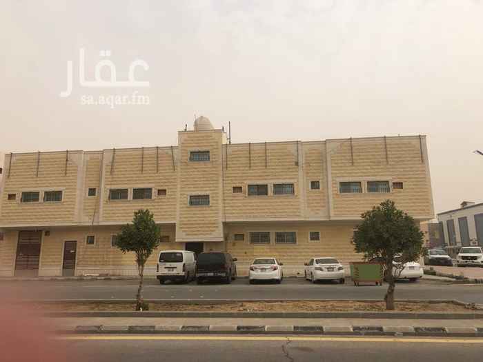 1400717 عمارة بسبع شقق على شارعين، كانت سابقا مؤجرة لمدة 13 سنة لمعهد نيوهورايزن للبنات.
تخضع حاليا لعملية ترميم وتجديد كامل
ينفعد معهد أو مستوصف أو شقق مفروشة.
