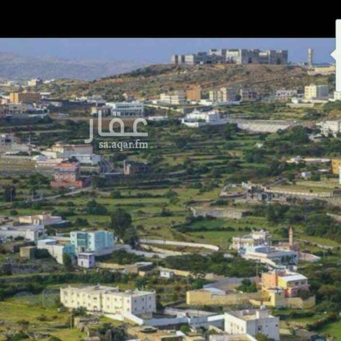 1509331 عماره دورين قريب من عزيز مول وخلف شركة نيسان حي الصفا المربع الذهبي 4شقق من 4غرف وفيلا من الخلف العمر 20سنه مطلوب 2مليون و400الف
0559420093