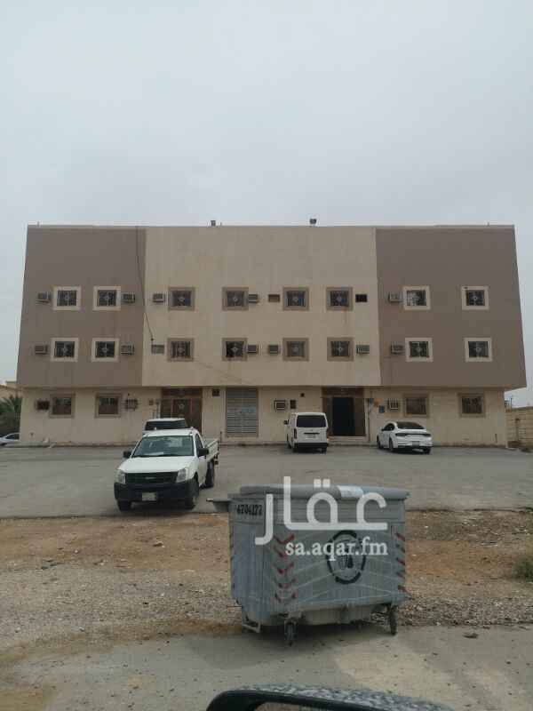 1465247 شقق عزاب الايجاركامل مدخلين مصعدين كل مدخل خزان مياة مستقل 27شقه كل شقه ثلاث غرف وصالة وحمامين ومطبخ وكل شقه عداد لوحده