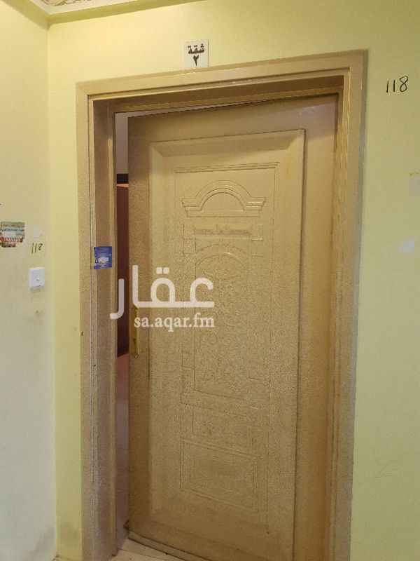 1410304 شقه للايجار بحي لبن
4 غرف وصاله ومطبخ راكب
الايجار/20000
التأمين/1000
الماء/3000
للتواصل/أبوسلطان
0559140042