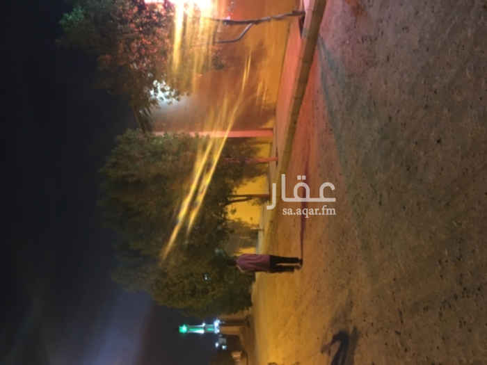 1735642 استراحةللبيع في ام الحمام بجوار جامع بلال بن رباح 900م بوثيقة مبايعة بدون صك تتكون من صالتين كبيره ومطبخ كبير وغرفة نوم ومسبح وثلاث دورات مياه وحديقه صغيره وقسم الرجال بيت شعر كبير 10*5 وملعب كرة طائره ودوره مياه
فيها عدد 8 مكيفات وثلاجتين وشاشتين 42 بوصة مفروشة ب الكامل وبها عداد كهرباء 100 أمبير