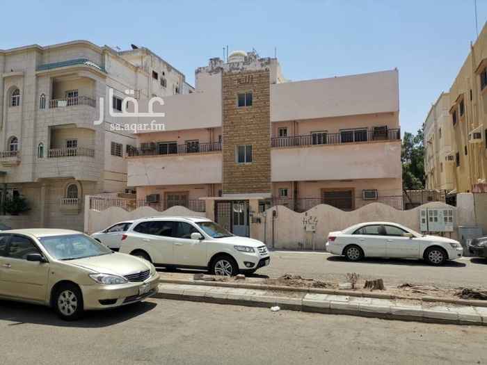 1743220 عمارة في موقع مميز في حي الصفا جنوب سوق شبرا طيبة سابقا واجهة شمالي قريب من حديقة ومسجد وقريب من الأسواق والخدمات المعاينة الرجاء التواصل واتس اب على هذا الرقم 0565002689