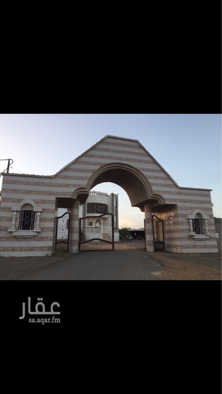 1684570 العنوان مجاورة لمدينة التدريب بشعار طريق الطائف
فيلا دورين مكونة من 5 غرف 2 دورة مياة 1 مطبخ
وسطح مستقل وحوش كبير ومواقف سيارات مضلله
خزان ماء مستقل
مدخل مستقل
طبلون كهرباء مشترك مع جارك
الفلة جديدة