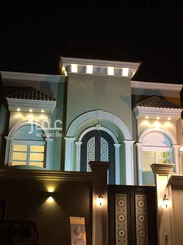 1207721 للبيع فيلا مودرن درج صاله حي حطين النموزجي ٦١٢م
(( مواصفات الفيلا ))
الدور الارضي مدخل سياره و غرفه سائق و ملحق خارجي
مجلس رجال و صاله طعام و مجلس نساء مفتوح علي الصاله و مطبخ داخلي و خارجي و غرفه كبار السن و مسبح و مصعد
الدور العلوي ٦ غرف نوم و صاله
السطح صاله العاب و غرفه خادمه و غسيل
السعر ٣ مليون ٨٠٠
الموقع غير دقيق
