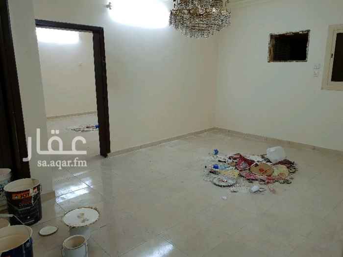 1300721 * شقة ( دور ثاني ) مكونه من 4 غرف وصاله وحمامين ومطبخ
* مدخل واحد للشقه .. (لا يوجد مصعد)
* غرفتين (4.5*3.5)
غرفه (5*3.5)
غرفه (4*4)
الصاله (6*4)
* الشقه مجدده (دهانات جديده)
* الايجار 16.000 (دفعتين)