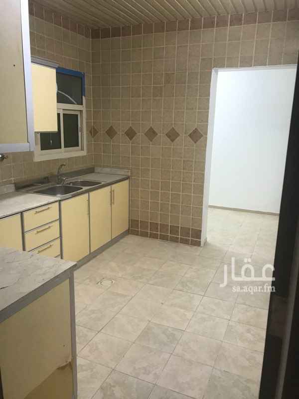 1560057 شقة في عماره سكنيه تتكون من ثلاث غرفه نوم رئيسية ومجلس
وصاله
ومستودع
مطبخ
ومكيفات شباك راكبه
العمر ٨ سنوات
يوجد مقطع فيديو المراسله واتس 0553623476