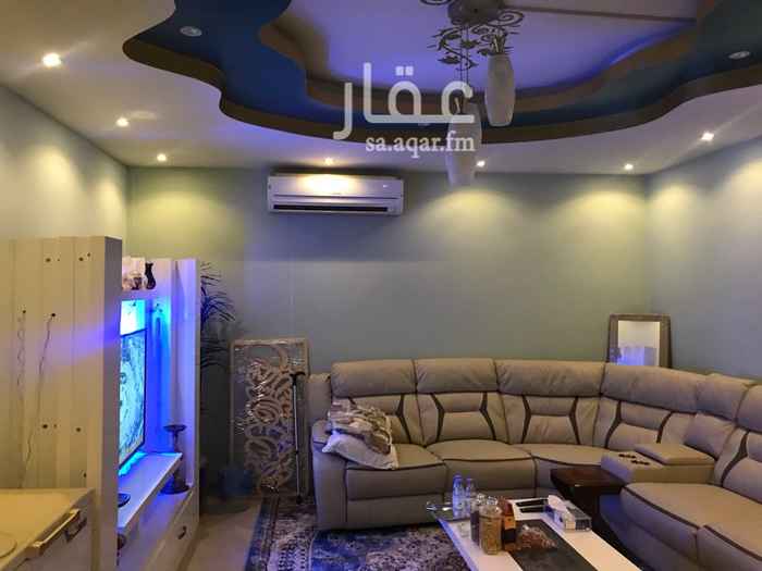 1753448 شقه دورين علويه بعماره سكنيه ٥ سنوات
بشارع القادسيه بحي الياسمين مربع ٢٥
مساحتها ١٦٥ متر مع سطح خاص ١٠&١٠
به مستودعين وسطح واسع بدون مكيفات
ويمكن انشاء باب خارجي من السطح و يفتح على الدرج الموجود به مستودع
ويوجد للشقه غرفة سايق بالعماره
مساحات الغرف والمجلس تقريبا ٤&٤ او ٣&٣،٥ والمطبخ ٣&٣،٥
الدور الارضي به صاله ومجلس وغرفة خادمه ومطبخ و٢ حمام
الدور العلوي به ٣ غرف بحمام وغرفه رئيسيه بحمام ومدخل لسطح خاص
ارجوا التواصل من الجادين لمقطع الفيديو
٠٥٥٣٦٢٣٤٧٦
السعر ٦٩٠ الف كاش فقط وقابل للتفاوض