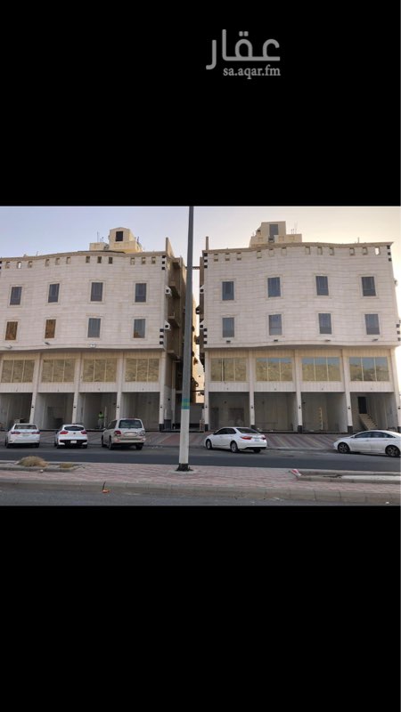 1509238 8 محلات تجارية وميزان على شارع 35 مساحة المحل الواحد 24 متر مربع والميزان 220 متر مربع
اجار المحل الواحد 10 الاف ريال
اجار الميزان 30 الف ويال
