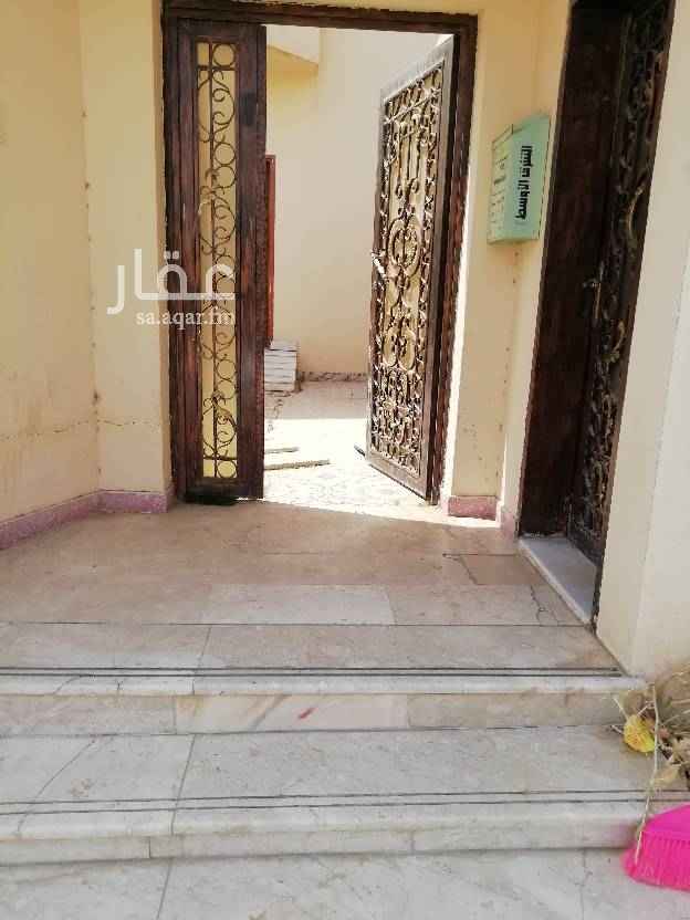 1584145 شقه ارضيه تعادل دور من حيث التوزيع والتصميم لكل غرفة نوم دورة مياه لها حوش في المدخل وسيب خلفي نظيفه موقع مميز جدأ وقريبه من الخدمات