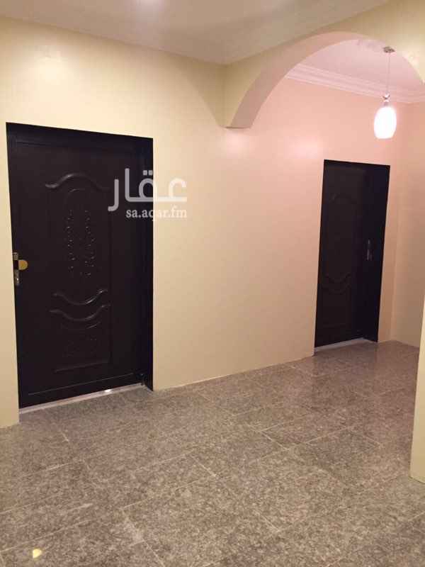 1697350 شقة خمس غرف في المحالة. بجوار جامع التويم
شقة خمس غرف وصالة ومستودع. وثلاث دورات مياة
الدور الثاني.
مصعد.
سطح مستقل.
كهرباء وخزان ماء مستقل.
خزان غاز مركزي ( مجاني ).
الموقع: المحالة. (مخطط بن معيض). مقابل مخطط المشارف. خلف شقق سهارى ابها.
قريب من جميع الخدمات. والجامع
للتواصل:-
0553737395
ابو فراس
