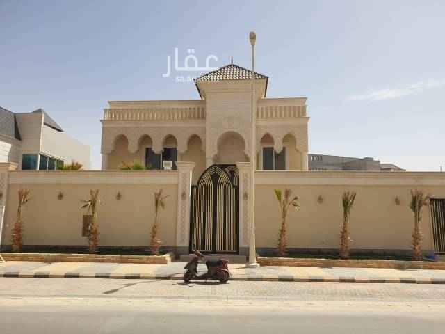 1541813 للبيع قصر فخم
حي الخزامي
المساحة:١٠٠٠م
شارع ٣٠ شمالي
مسطحات خضراء.
ارضيات رخام.تكييف مركزي. ملاحق خارجية.
مطبخ داخلي ومطبخ خارجي. جلسات.
غرفة سائق.
*الدور الارضي.استقبال.*
مجلس رجال صالة طعام صالة عائلية كبيرة وغرفة لكبار السن. مجلس نساء.
مطبخ.مفتوح علي الصالة.
درج جانبي خاص للخدم.
*الدور العلوى*
٦اجنحةنوم+صالة.+اوفييس.
*السطح*
قسم للخدم.+صالةالعاب كبيرة.+غرفة نوم.
الاسعار.
٧مليون و٧٠٠