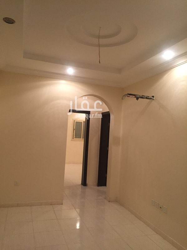 1254630 للبيع شقق مميزه موقع مميز تشطيب راقي
تقع العماره على شارعين قريب من الخدمات
تتكون من ٥ غرف وصاله و ٣ حمام ومطبخ ومدخلين وخزان مستقل وغرفة سائق
تقبل جميع الشركات و البنوك
ملاحظه / الموقع غير صحيح