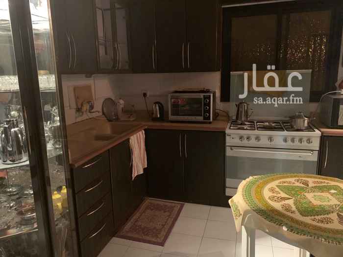 1548882 بيت دور واسع وكبير على ثلاثه شوارع يتميز بوجود محلات جاهزه بالعدادات لمن اراد تاجيرها عمر المنزل 20سنه صك الكتروني
مكون من خمس غرف وصاله كبيرهووستودع و2دوره مياه
مع مدخلين مساحه المنزل 665،84
ملاحظه * يوجد بالسطح غرفه وحمام
موقع المنزل مميز وعلى شارع تجاري ولاتبخسوا الناس اشيائهم
* المساحة666 للمتر
* السعر:16000000 ريال مع الاثاث و ثلاجات كنب جديد اثاث راقي وجديد بلاكسسورات
* الواجهة:شمال شرقي .
* 24 ريال للمتر
شرائع المجاهدين بالقرب من مسجد الحرس.
* 25 متر .