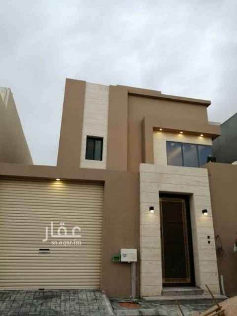 1509249 للبيع فيلا درج بالصالة مع شقة
حي الياسمين مربع ١٨
مساحة ٣٧٥ متر
شارع ١٥ جنوبي
الدور الارضي
مجلس رجال مقلط و صالة كبيرة
مطبخ امريكي مع مستودع
غرفة كبار سن
حوش مدخل سيارة غرفة سائق
احواض زهور
الدور العلوي
٣ غرف نوم و صالة مع جناح رايئسي كبير
السطح غرفة خادمة مع السطح
الشقة
غرفتين نوم ومجلس
وصالة و مطبخ
و مجلس و دورتين مياه اعذكم الله الموقع غير دقيق