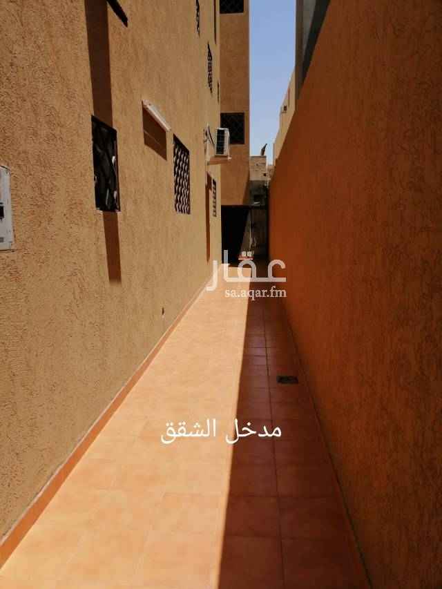 1682478 شقه للإيجار
تحتوي على
غرفتين 4*5
صالة 4.5*5
دورتين مياة تكرمون
مطبخ 3.5*4
مجلس 5*5 مدخل مستقل
الموقع جنوب الرياض حي الحزم
