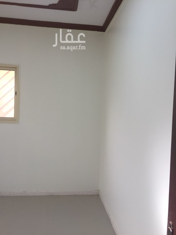 1459321 شقه للايجار ثلاث غرف وصاله جديده عليها 12500