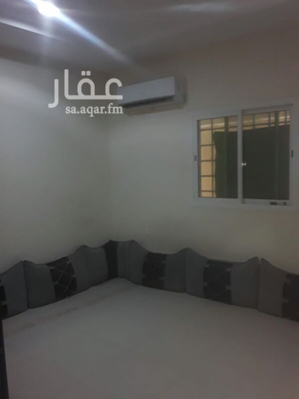 1530647 غرفه في شمال الرياض حي العارض الامانه
قريبه من مسجد غرفه ودورة مياه
ادفع شهري ولا سنوي
لتوصل ابو رعد
مكتب ابو ركبه0554153485