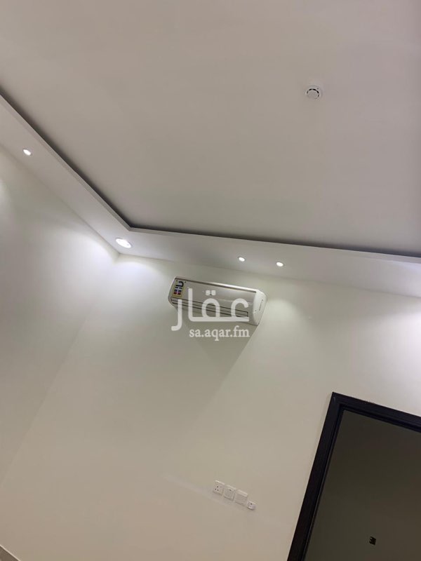 1746115 الرمال التعمير
(1) ل ا صحاب الشركات
شقق عزاب للإيجار لدينا 23 شقه عزاب
(مكونه) من غرفتين نوم + صاله + مطبخ راكب + حمام مكيفات راكبه
ديكورات جميع شقق
عدد مستقل جميع شقه
الايجار
شهري 1800
سنوي 18000
+
شقق عزاب للإيجار
(مكونه) من غرفه نوم + صاله + حمام + مطبخ راكب + مكيفات راكبه جيع شقق ديكورات مكيفات راكبه
عدد مستقل جميع شقه
الايجار
شهري 1500
سنوي 14000
ارجو التواصل على الرقم
0552230443