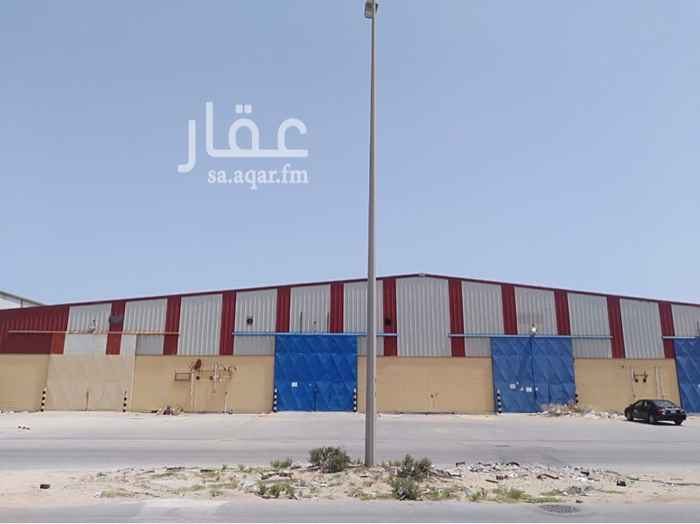 1555217 هنقر واحد ٤ مستودعات مفتوحة على بعض
المساحة المغطاة 3000 م٢
نظيف جدا وبنيان جودة عالية