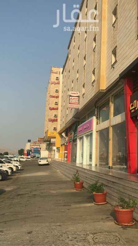 818279 سكني تجاري يصلح صيدلية محل حلويات مطعم عقد 5سنوات شامل القيمة المضافة
