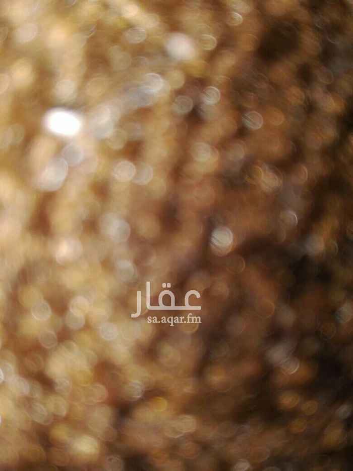 1553850 دور في الحرازات يتكون من 7غرف+مطبخ+مستودع+4دورات مياه ولكم الكرامه+عداد70انبير_ثلاثة شوارع مساحة الأرض 750م مساحة المبنى255م جديد بدون صك
المطلوب 600الف قابل للتفاوض المعقول من المالك مباشره0554314641