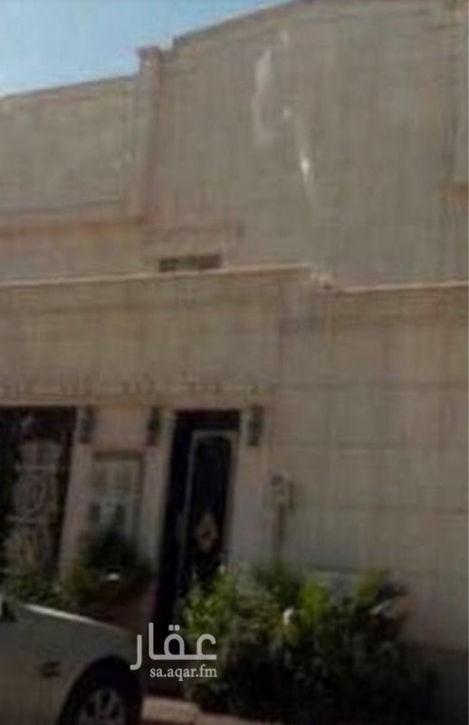 1542206 غرفة سائق موثثه وكذلك سرير و طاولة
مساحة الغرفه 2.50 في 5.50 تقريباً
الايجار شهري فقط الاجار لسايق