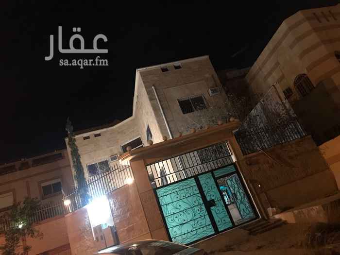 1684898 فيلا مؤثثة بالكامل مع البيعه. الدور الارضي عباره ديوانيه كبيره مع غرفه طعام و خدمة و دوره مياه و مستودع.
الدور الاول غرفتين. غرفه نوم مؤثثة و مجلس و غرفه طعام مؤثث و مطبخ راكب و ٣ دورات مياه.
الدور الثاني غرفتين. غرفتين نوم مؤثثة و مجلس و مطبخ و ٣ دورات مياه.
٢ عداد كهرباء
الواجهه جنوبيه. المنطقه هادئه و رايقه لمحبين جو الهدا و الاستجمام في الهواء الرائع علي مدار السنة.