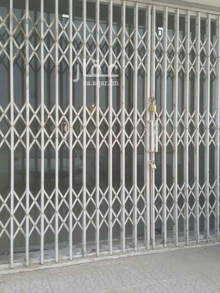 1538625 مكونة المحل من المساحة 28 عرض الشارع 60 أربعة محلة الواحد 8500