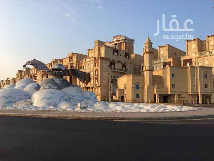 1050271 شقه مؤثثة ١٧٦م حي الشاطئ شارع فيصل بن فهد
تاجير يومي الف ومائتان ريال لليوم
او شهري ثمانية عشر الف للشهر +تامين خمسة الاف
خصم خاص لعقد ٣ اشهر فاكثر
- مدخلين للشقه
- ٣ غرف نوم
- صالة معيشة
- صالون
- غرفة طعام
-غرفة خادمة مع حمام
- مطبخ مجهز بالكامل
- ٣ حمامات
- تكييف مركزي
- خط انترنت
- تلفزيونات بلازما
- يمكن توفيرغرفة سائق مفروشه ( بسعر اضافي)
* موقع ممتاز جدًا (٧ دقائق مشي إلى ردسي مول
*١٠ دقائق مشي الى واجهة جدة البحرية والممشى)
* مسجد بالمجمع
• • التواصل على واتساب فقط ••