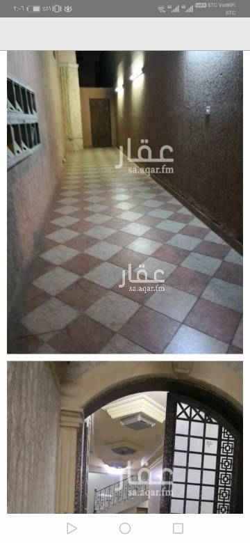1748303 شقة مع سطح خاص مجدده مطبخ راكب