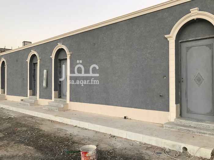 1511930 استراحة استثمارية
مقسمة الى اربع استراحات كل استراحة مدخل مستقل
البناء شخصي وجوده عاليه
موقعها الدرعية - جاكس